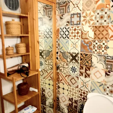Appartement Elpiriana's Modern House In